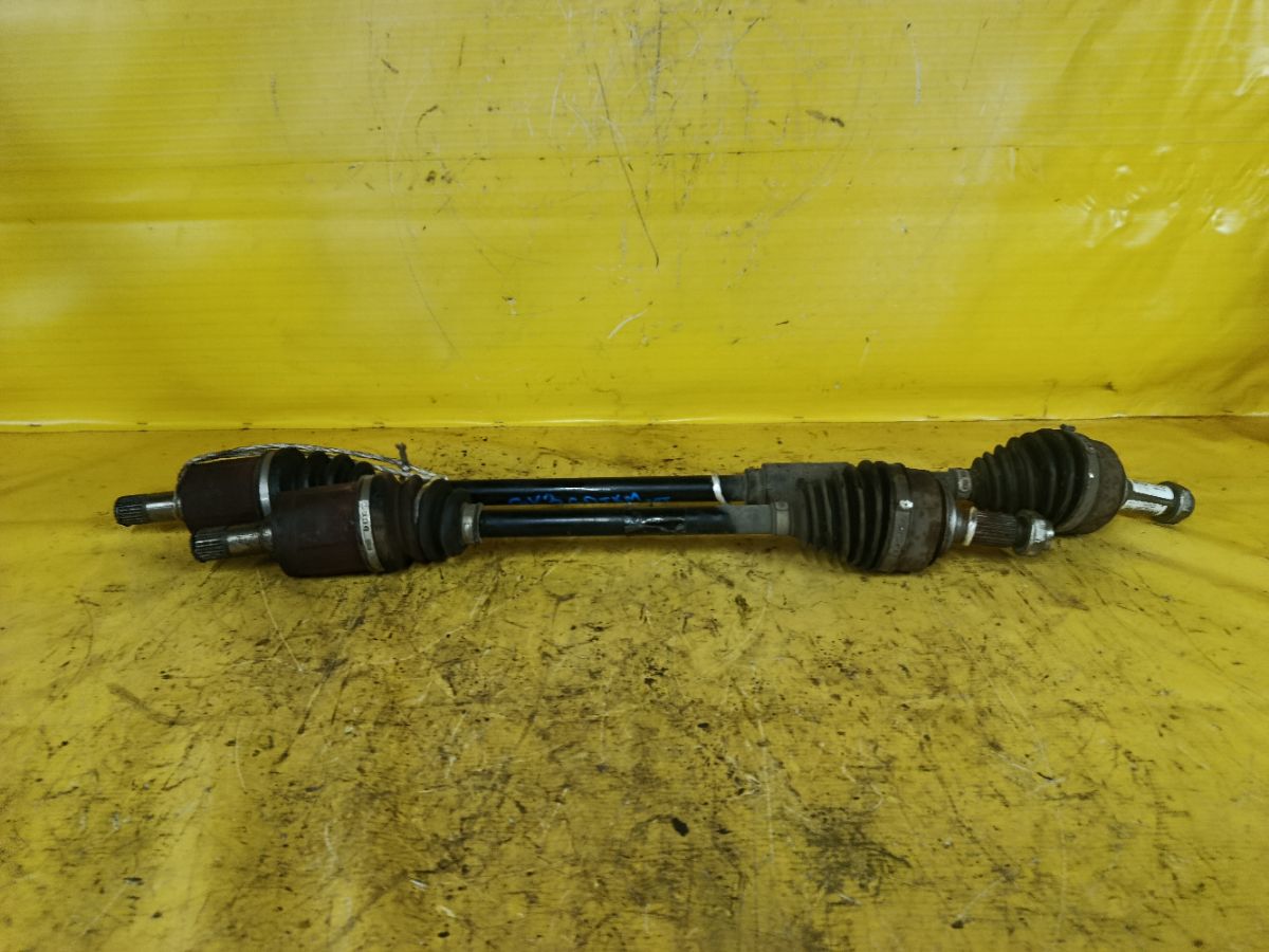 Привод на Honda Fit GK3 L13B Фото 1
