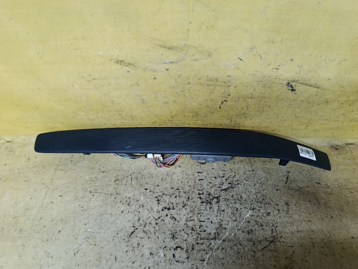 Блок упр-я стеклоподъемниками D39766350C на Mazda Demio DY3W Фото 2