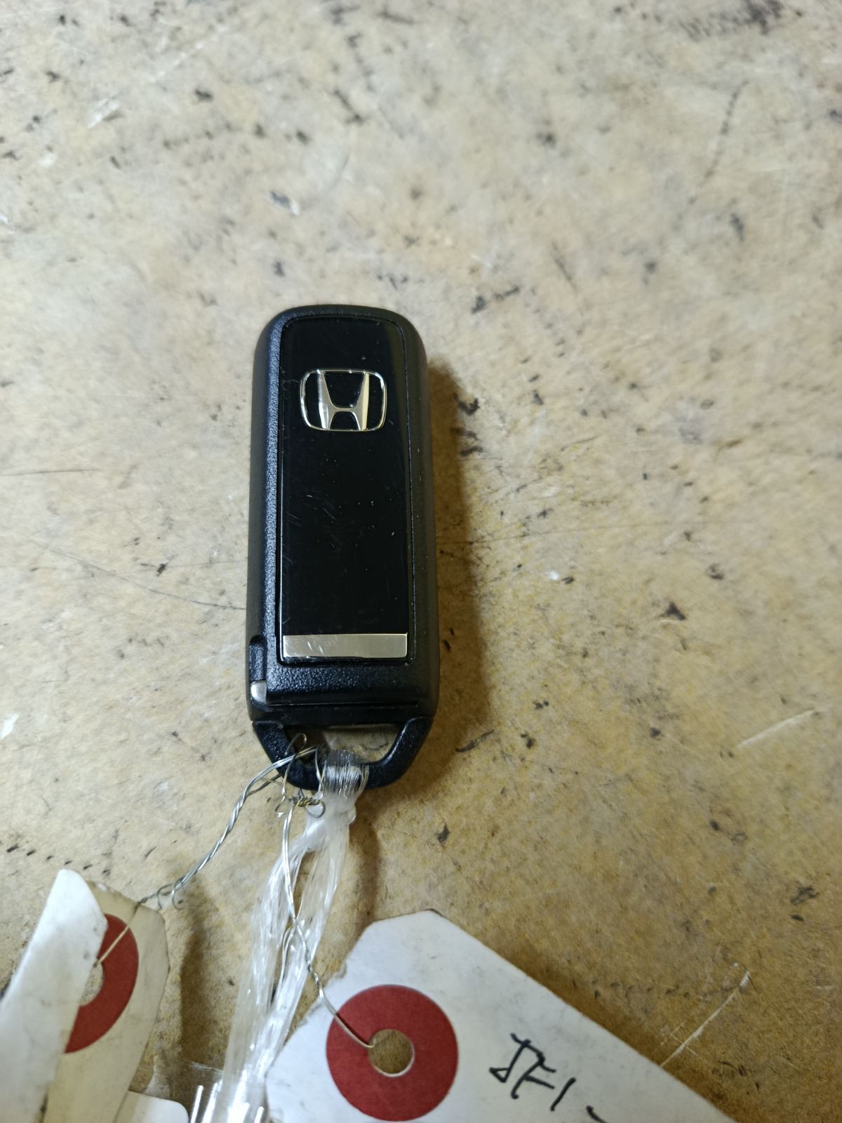 Чип-ключ на Honda N-Box JF1 Фото 2