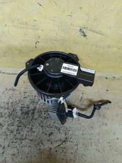 Мотор печки на Honda N-Wgn JH1