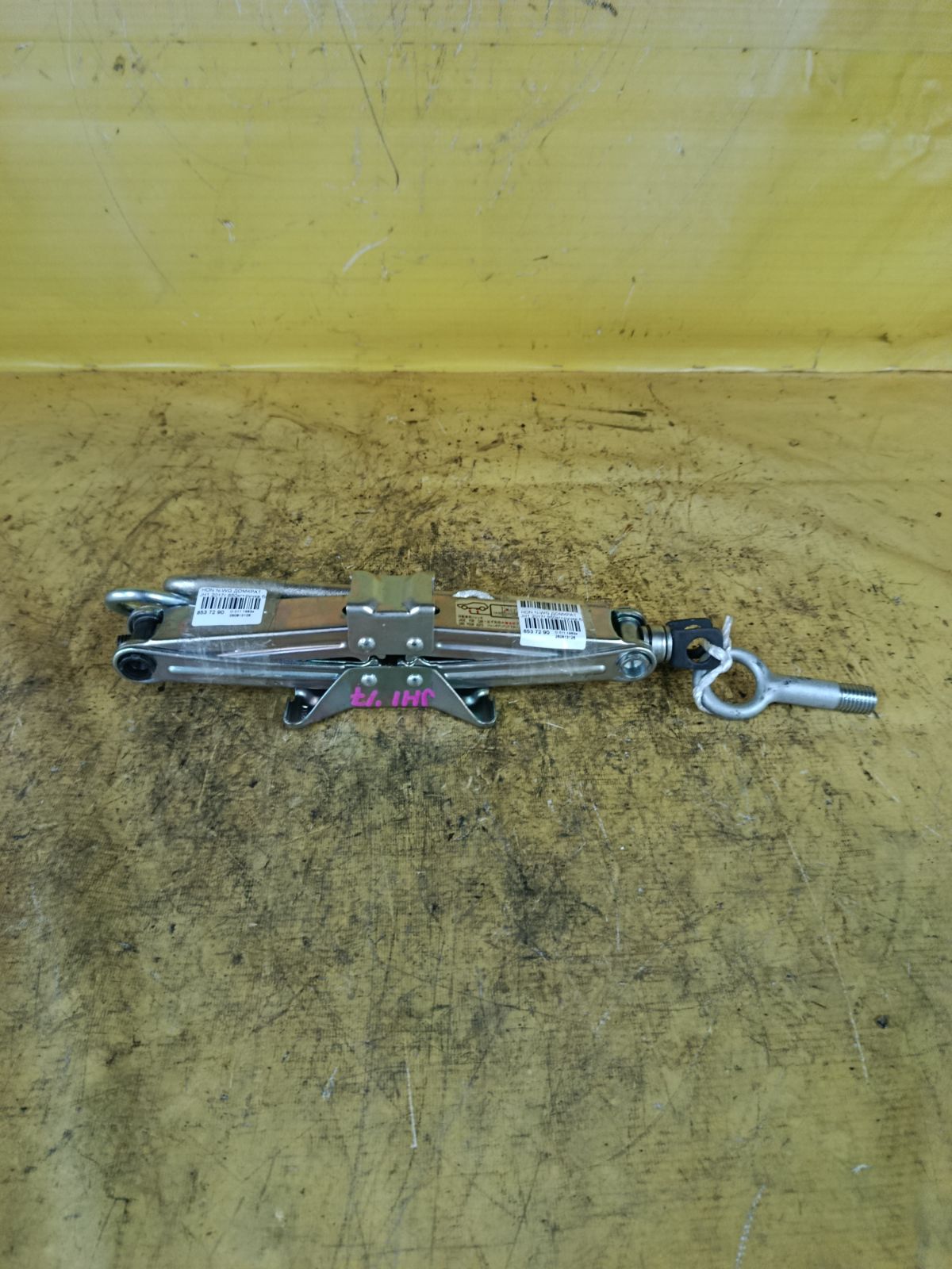 Домкрат на Honda N-Wgn JH1 Фото 1