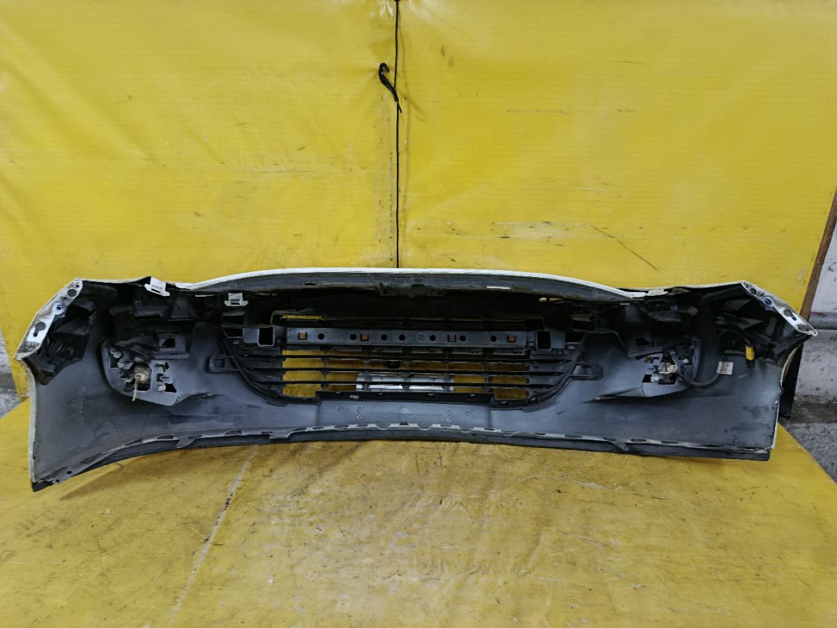 Бампер на Peugeot 207 VF3W Фото 8