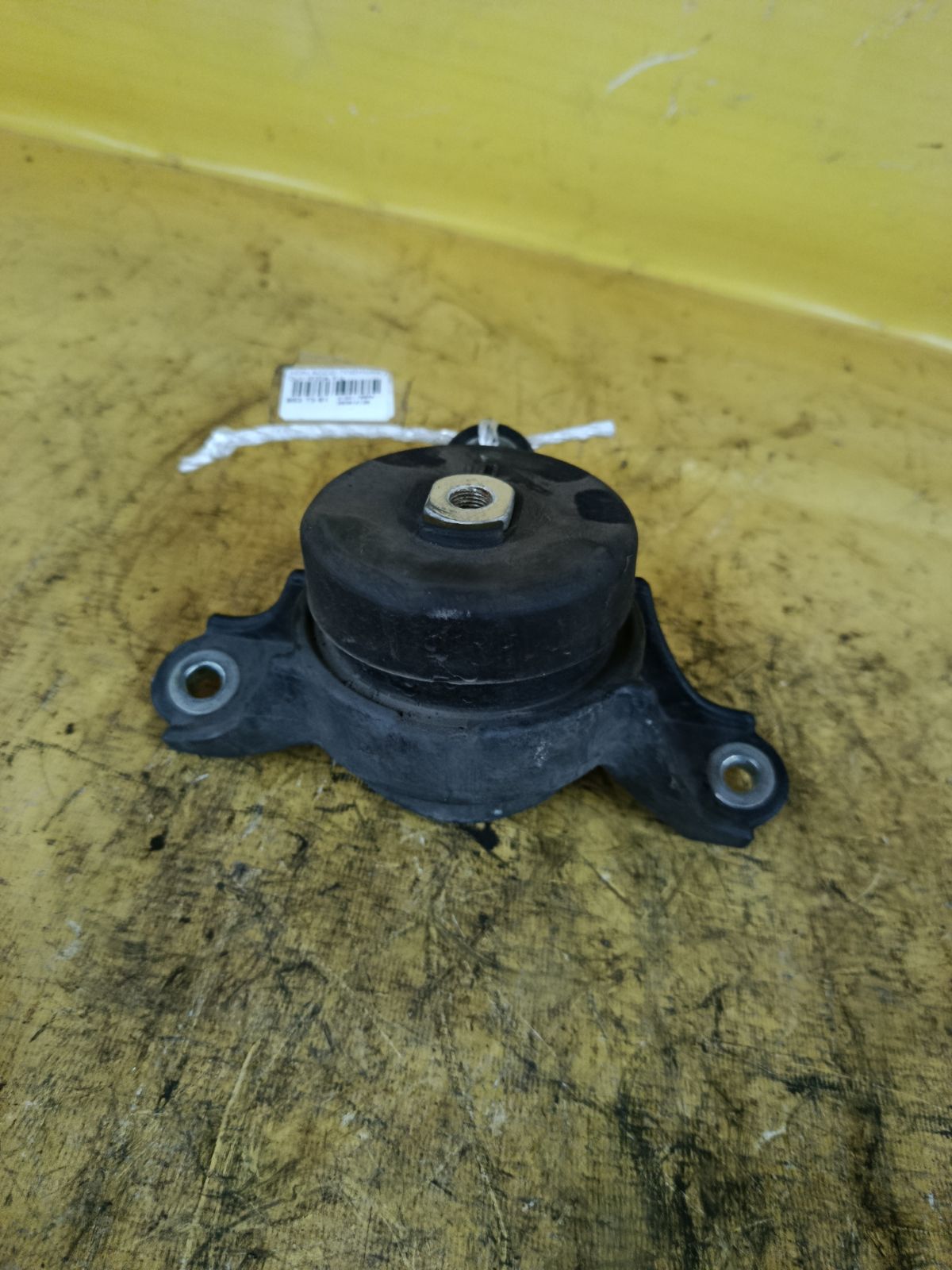 Подушка двигателя на Honda Accord CU1 R20A Фото 2
