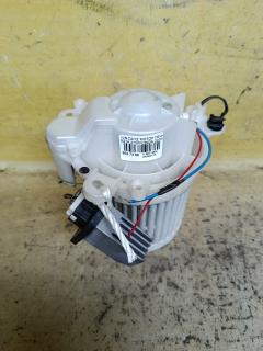 Мотор печки на Nissan Dayz Roox B21A 273PFC690A