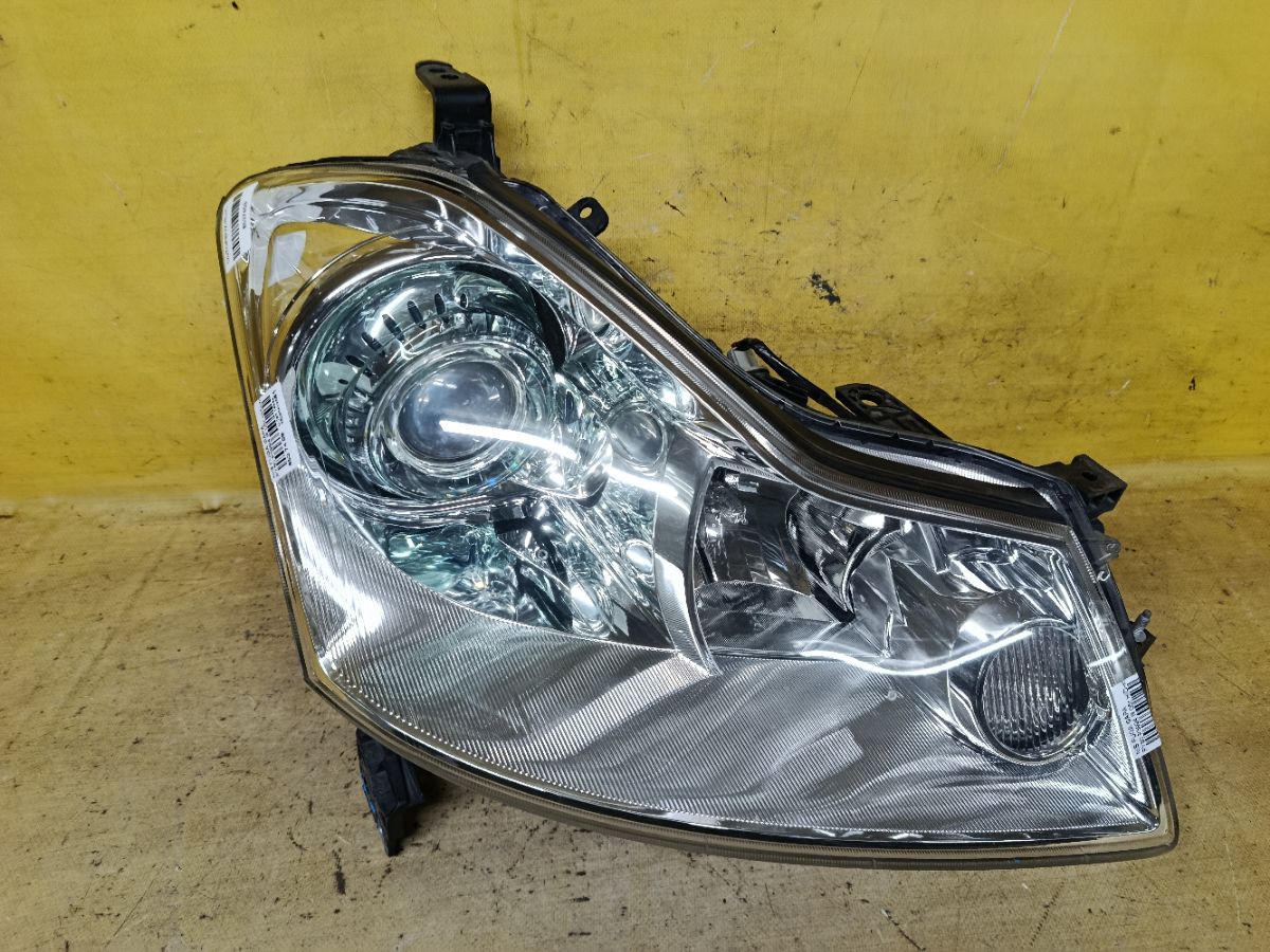 Фара P3994 P3994, на Nissan Fuga PY50 Фото 1