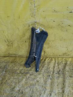 Подкрылок на Toyota Ipsum ACM21W 2AZ-FE 52152-44080  52153-44080, Заднее расположение