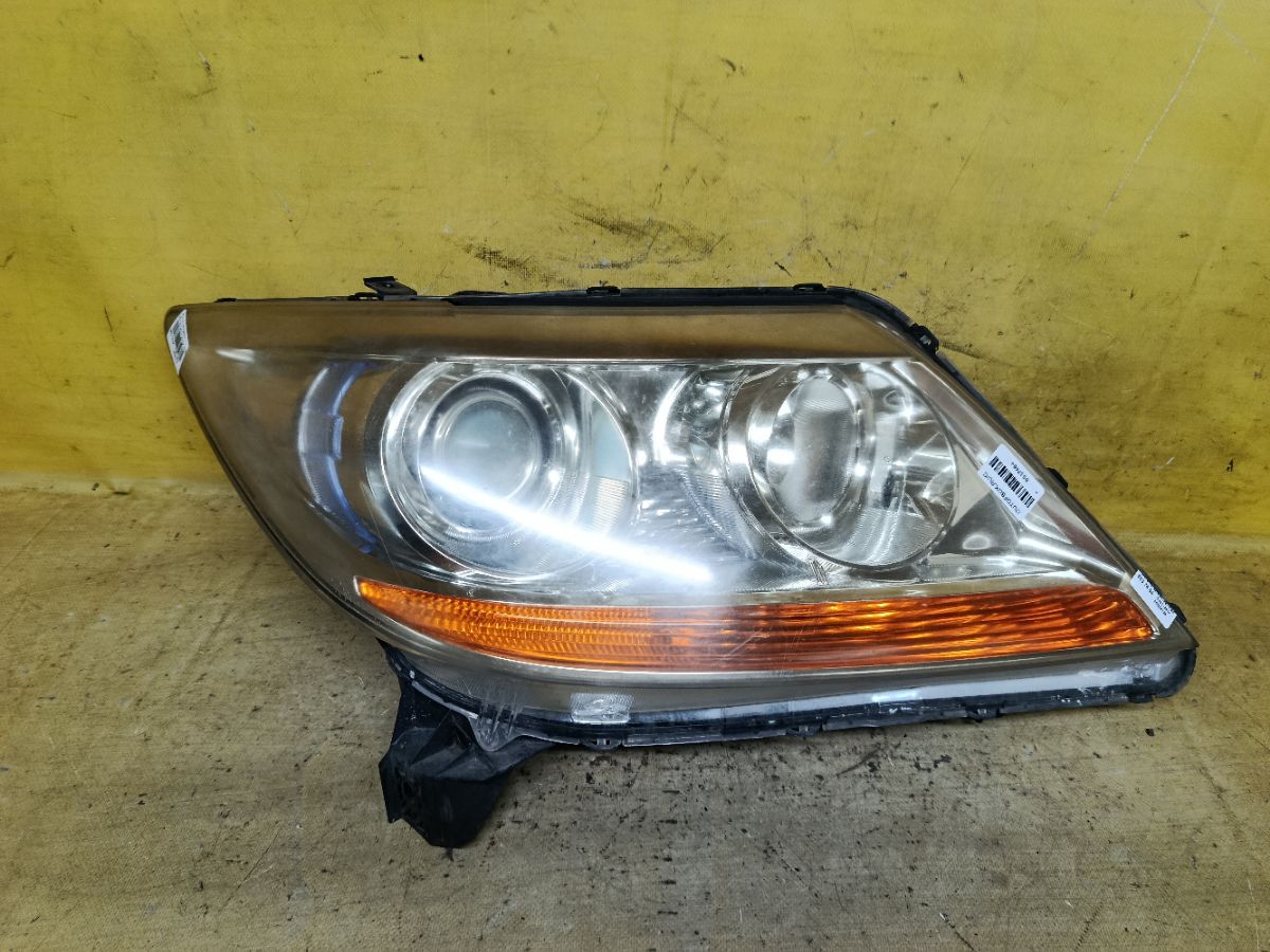 Фара P7040 P7040, на Honda Elysion RR1 Фото 1