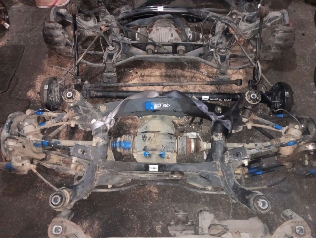 Балка подвески 51206-30080 на Toyota Crown GRS182 3GR-FSE Фото 7