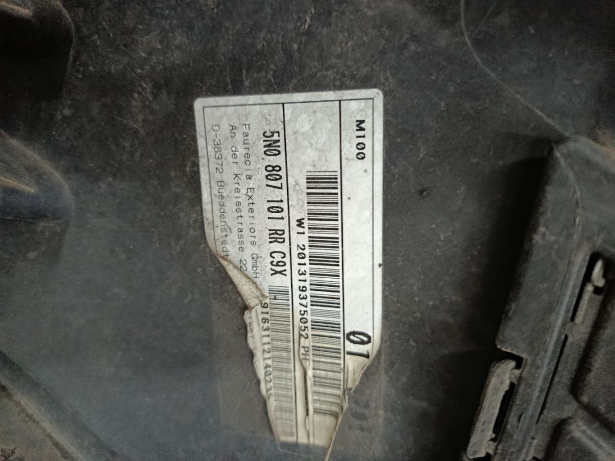 Бампер 5N0807221K на Volkswagen Tiguan 5N Фото 8
