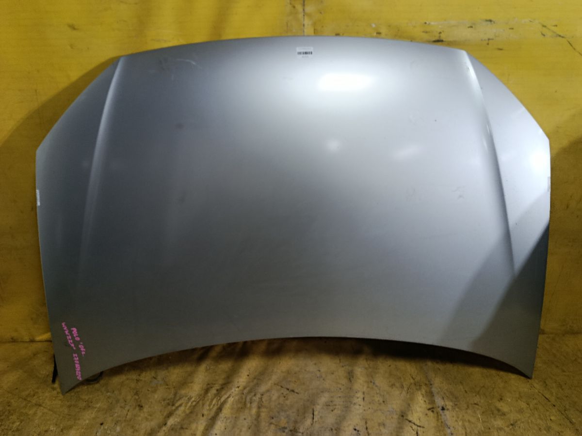 Капот на Volkswagen Polo 9N Фото 2