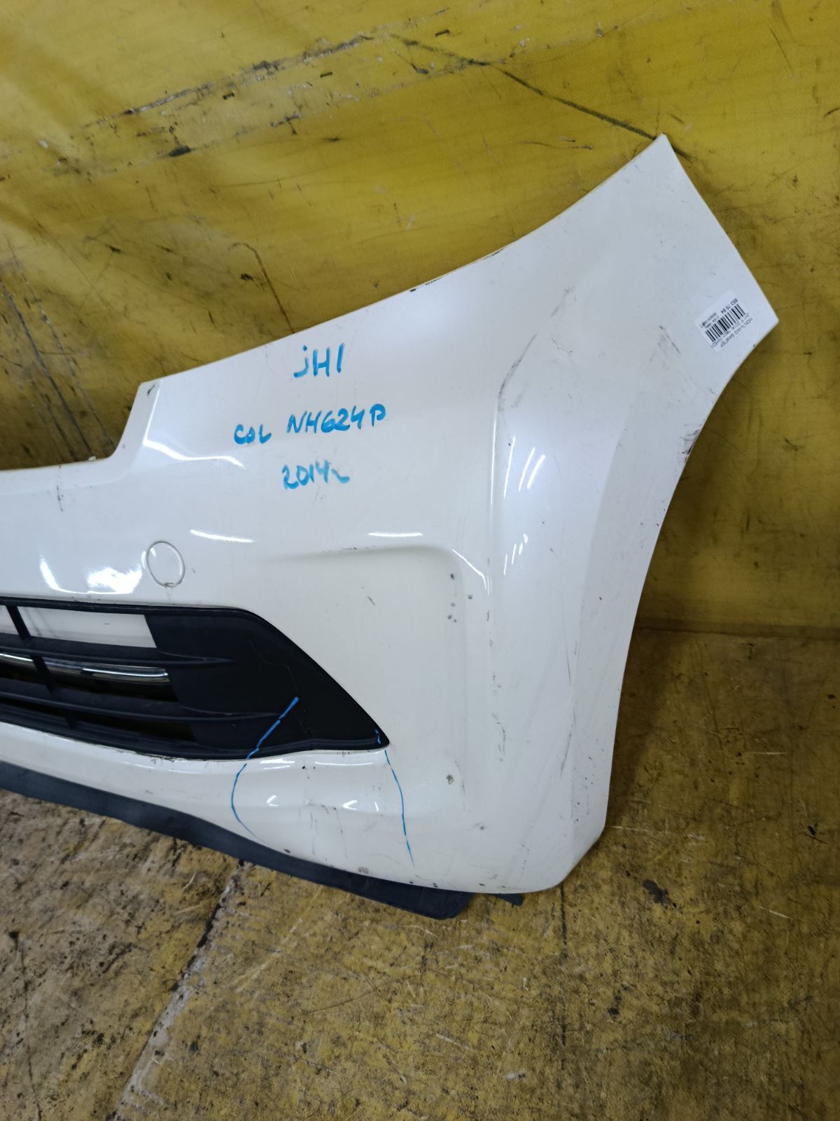 Бампер на Honda N-Wgn JH1 Фото 7