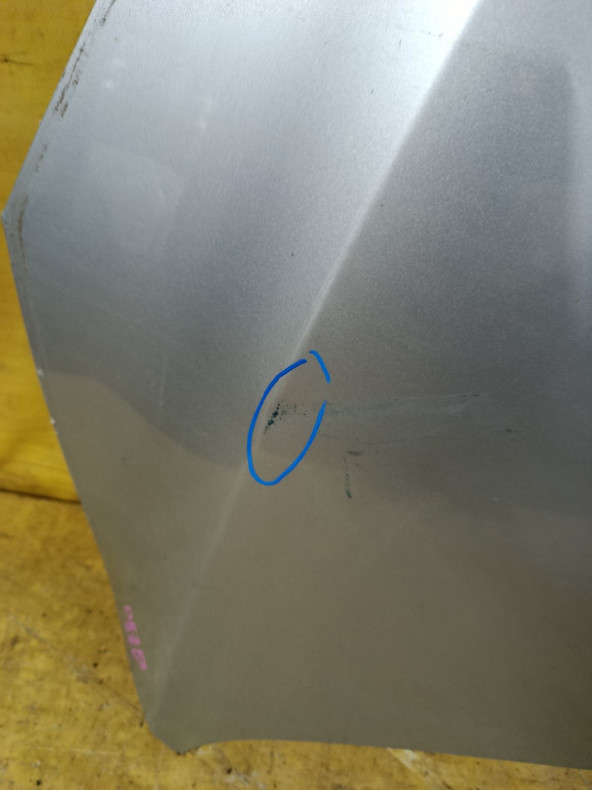 Капот на Mazda Demio DE3FS Фото 4