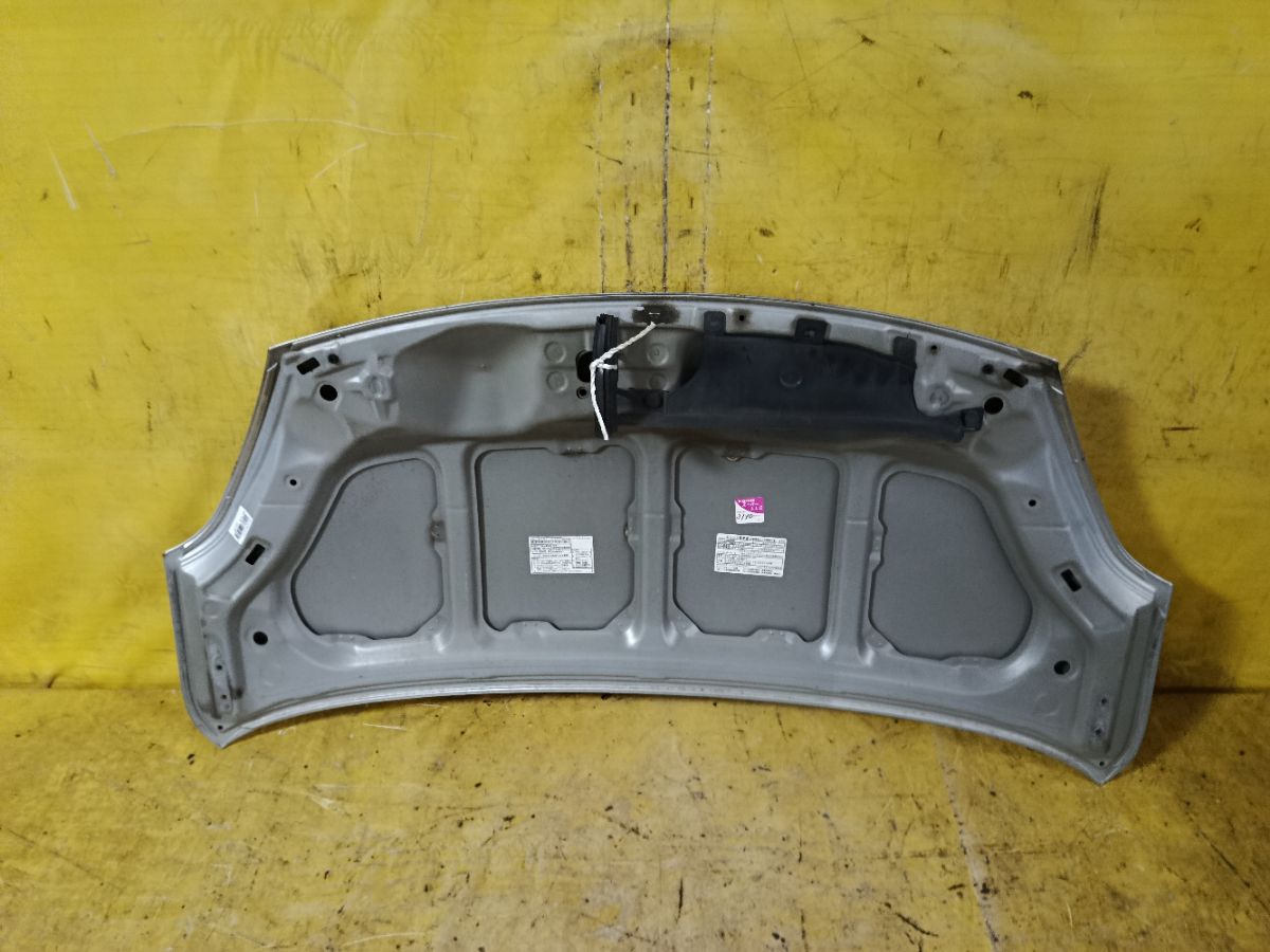 Капот на Daihatsu Mira E:s LA300S Фото 4