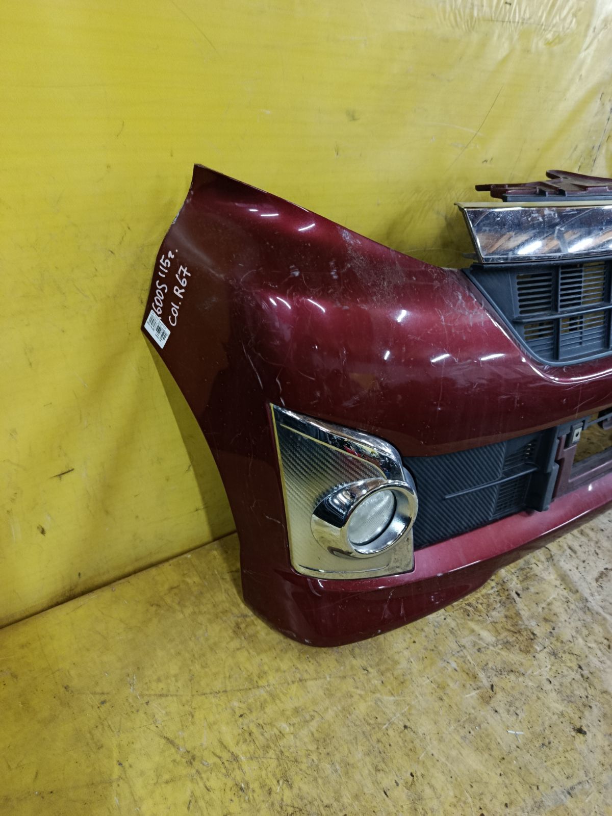 Бампер на Daihatsu Tanto LA600S Фото 3