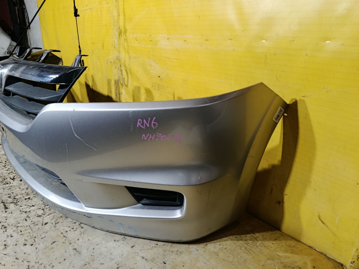 Бампер на Honda Stream RN6 Фото 2