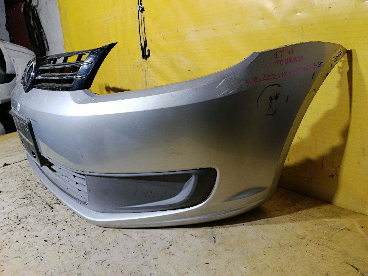 Бампер 1T0807221M-AA на Volkswagen Touran 1T Фото 2