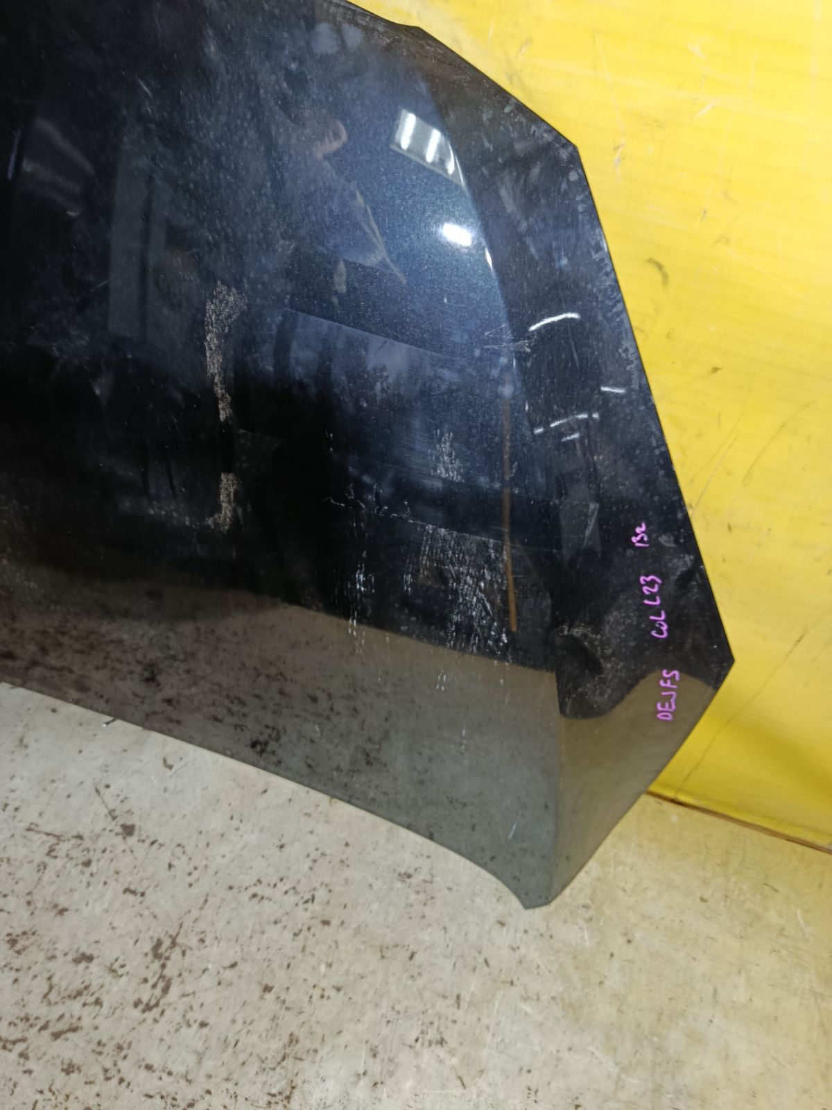 Капот на Mazda Demio DEJFS Фото 4