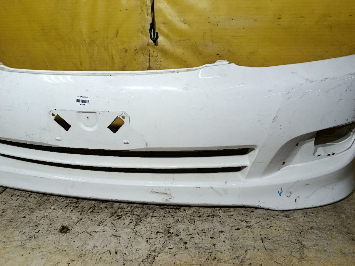 Бампер 52119-44361 на Toyota Ipsum ACM21W Фото 4