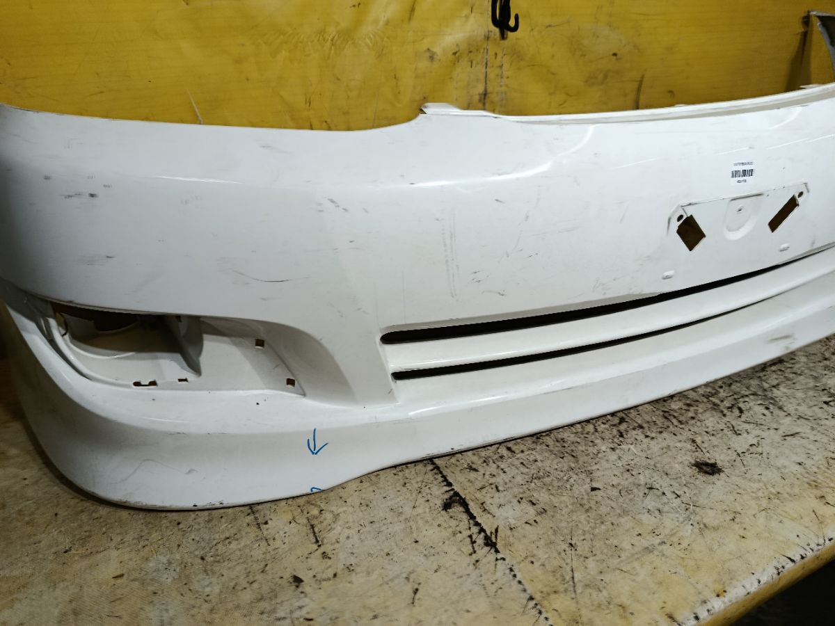 Бампер 52119-44361 на Toyota Ipsum ACM21W Фото 5