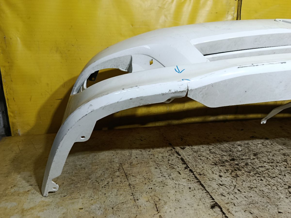 Бампер 52119-44361 на Toyota Ipsum ACM21W Фото 9