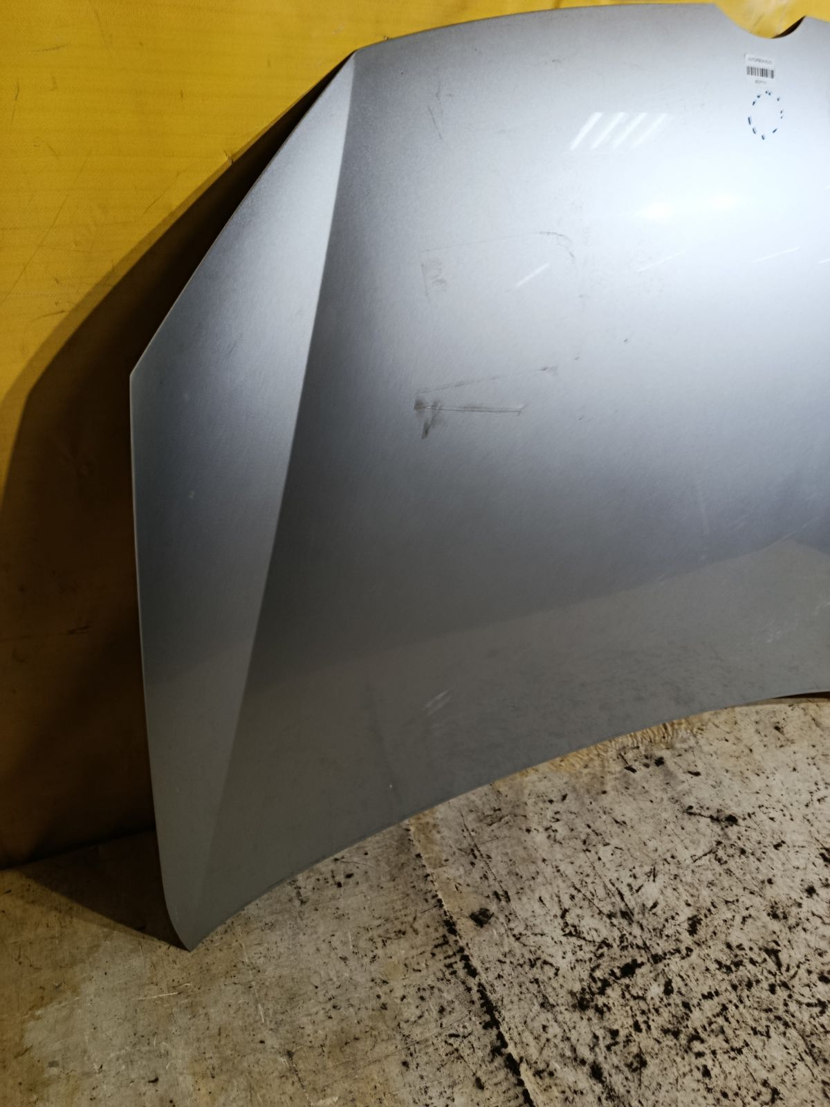 Капот на Volkswagen Golf V 1K Фото 2