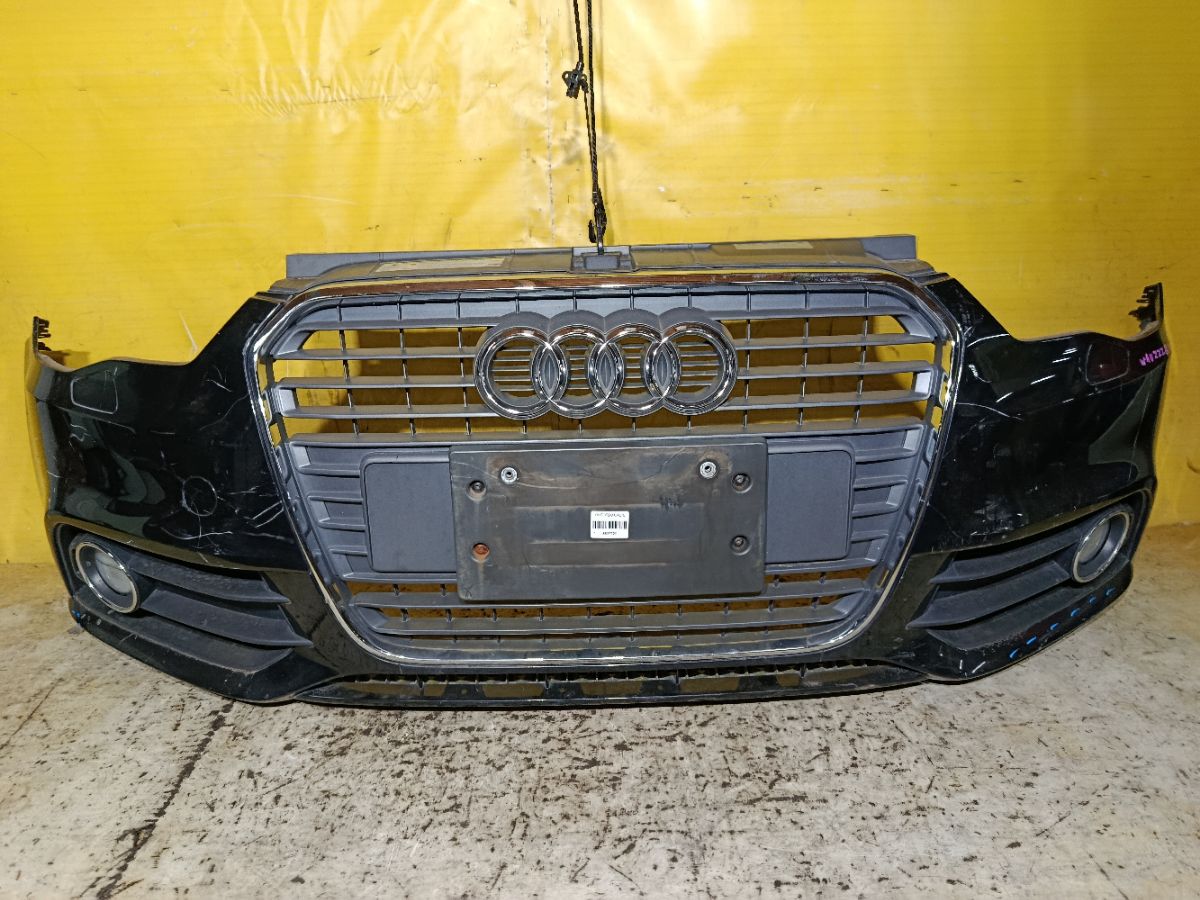 Бампер на Audi A1 8X Фото 1