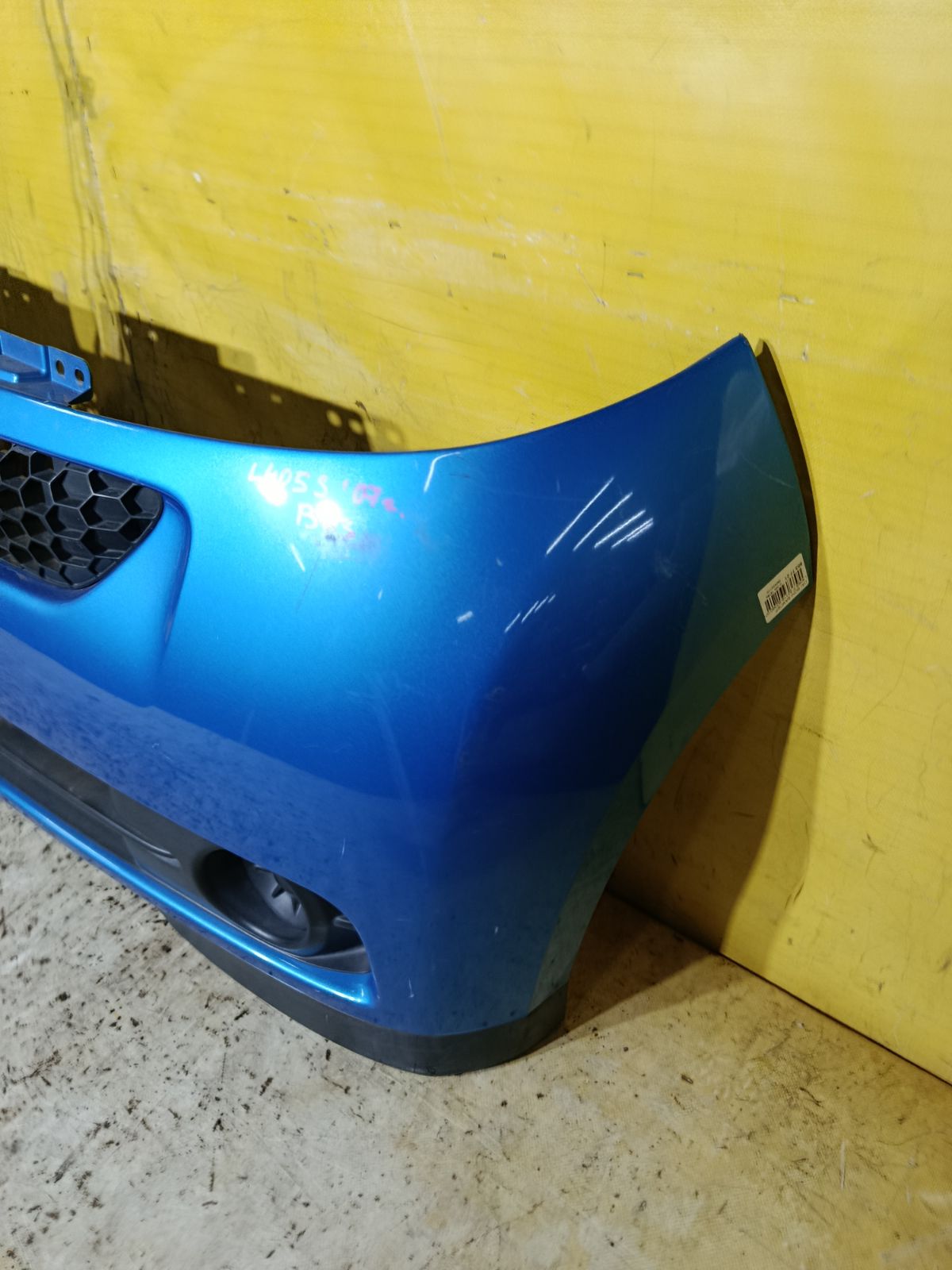 Бампер 52119-B2360 на Daihatsu Sonica L405S Фото 3