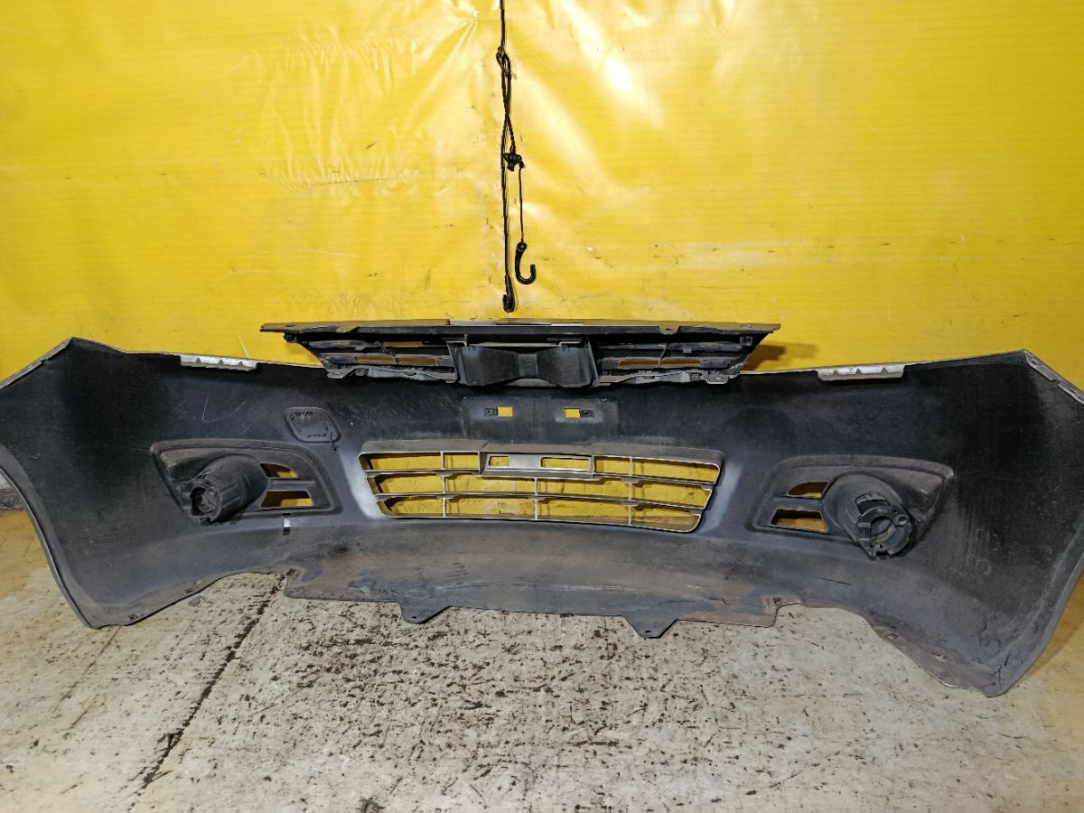 Бампер на Nissan Note E11 Фото 11