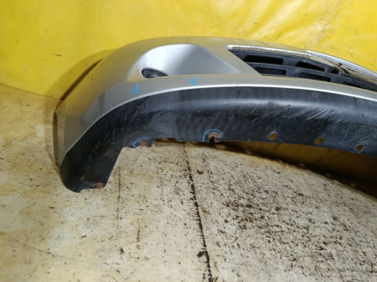 Бампер на Nissan Tiida Latio SC11 Фото 12