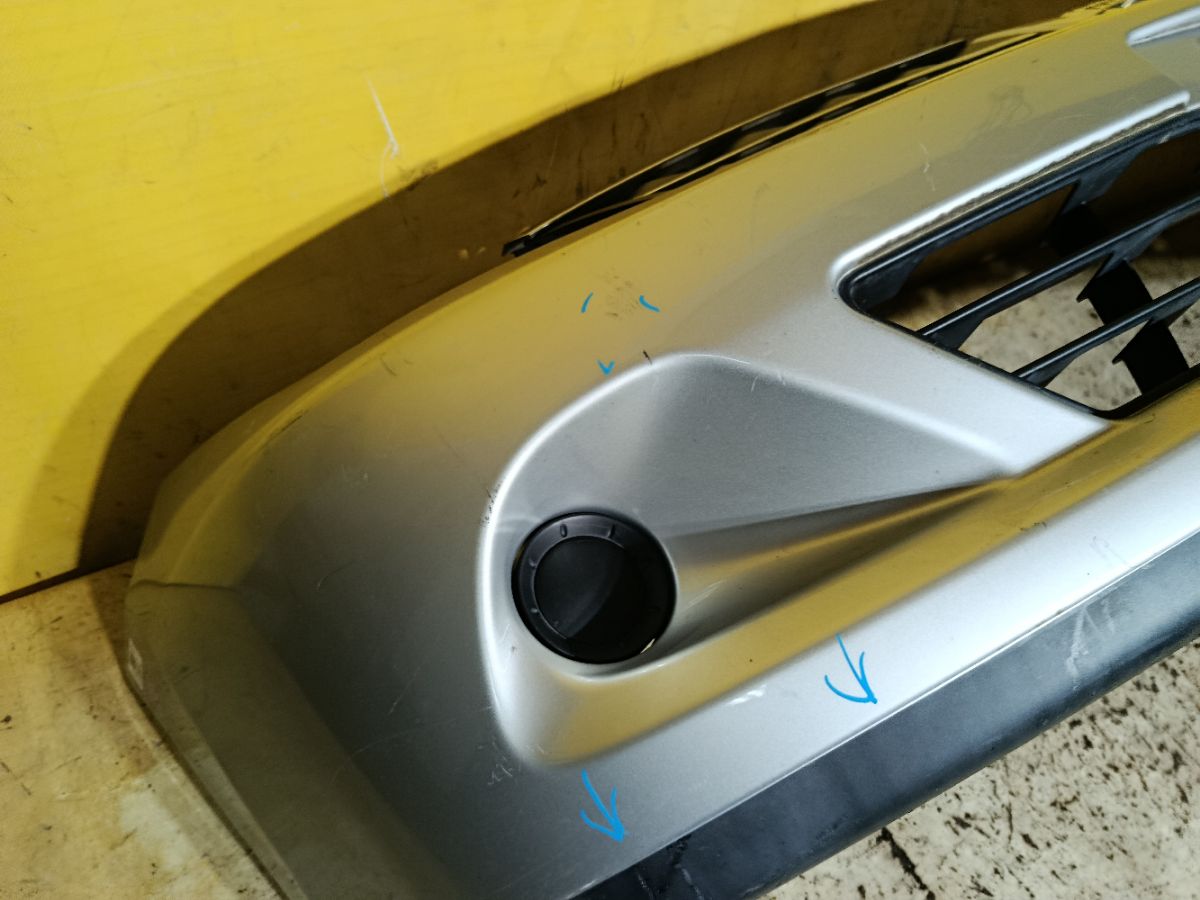 Бампер на Nissan Tiida Latio SC11 Фото 13