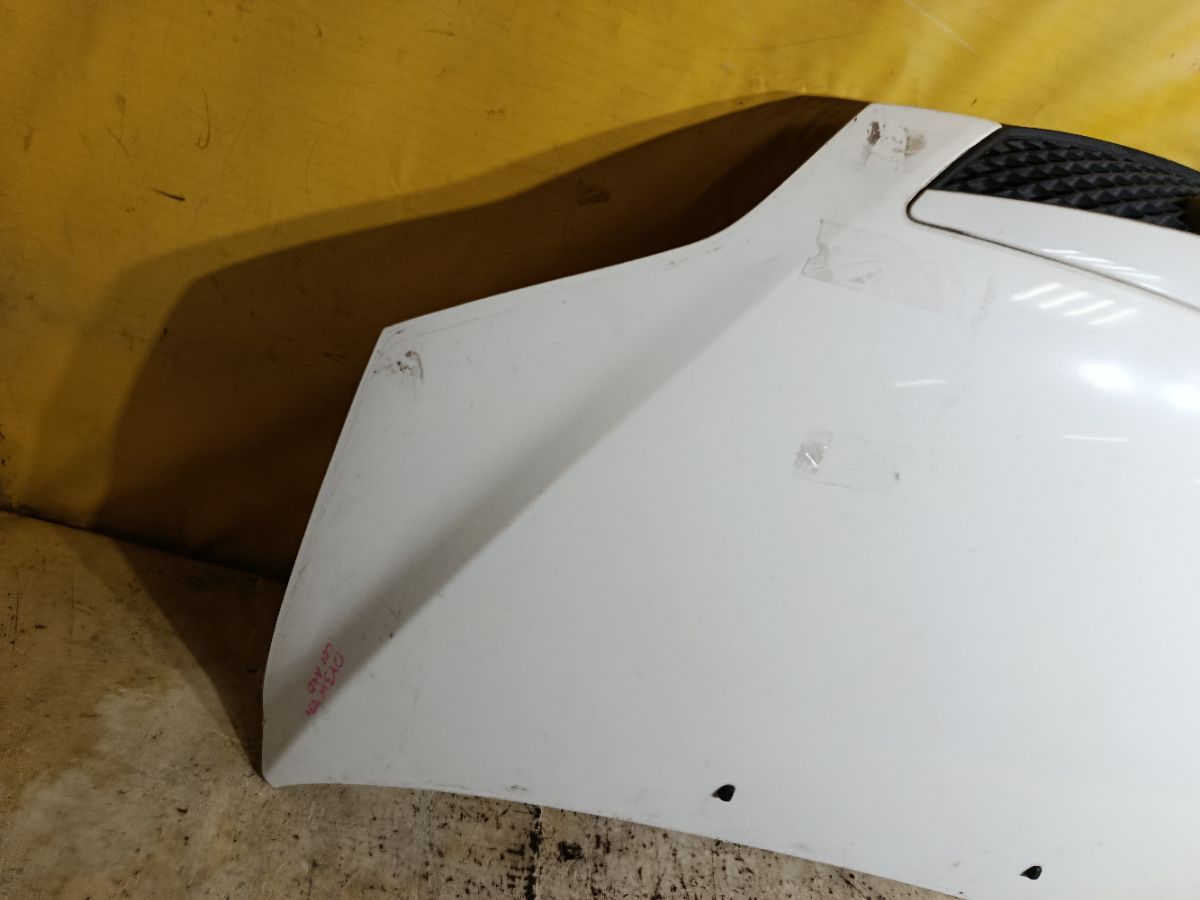 Капот на Mazda Demio DY3W Фото 2