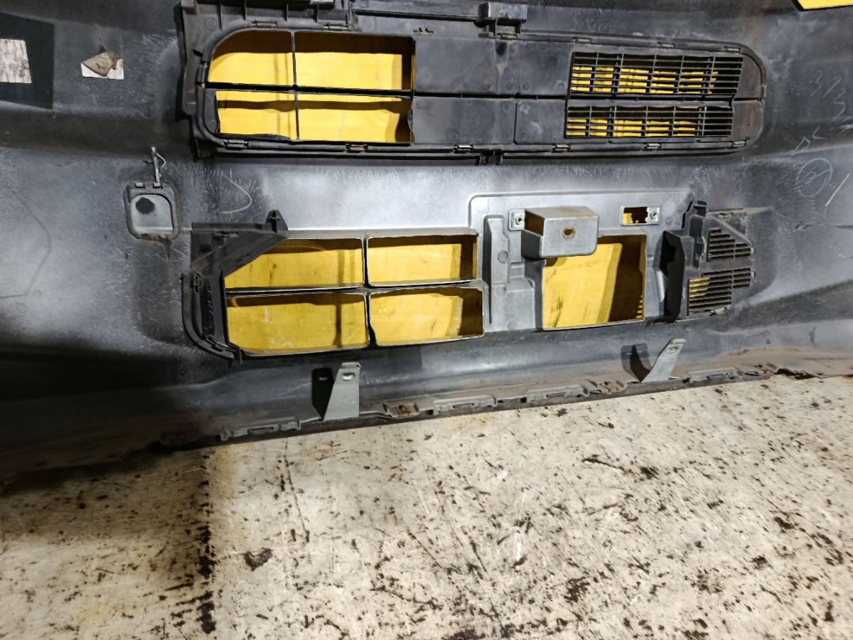 Бампер 52119-B2E00 на Daihatsu Move LA150S Фото 11