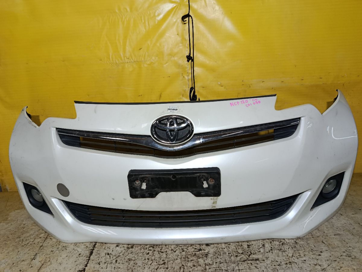 Бампер 52119-52690 на Toyota Ractis NCP120 Фото 1