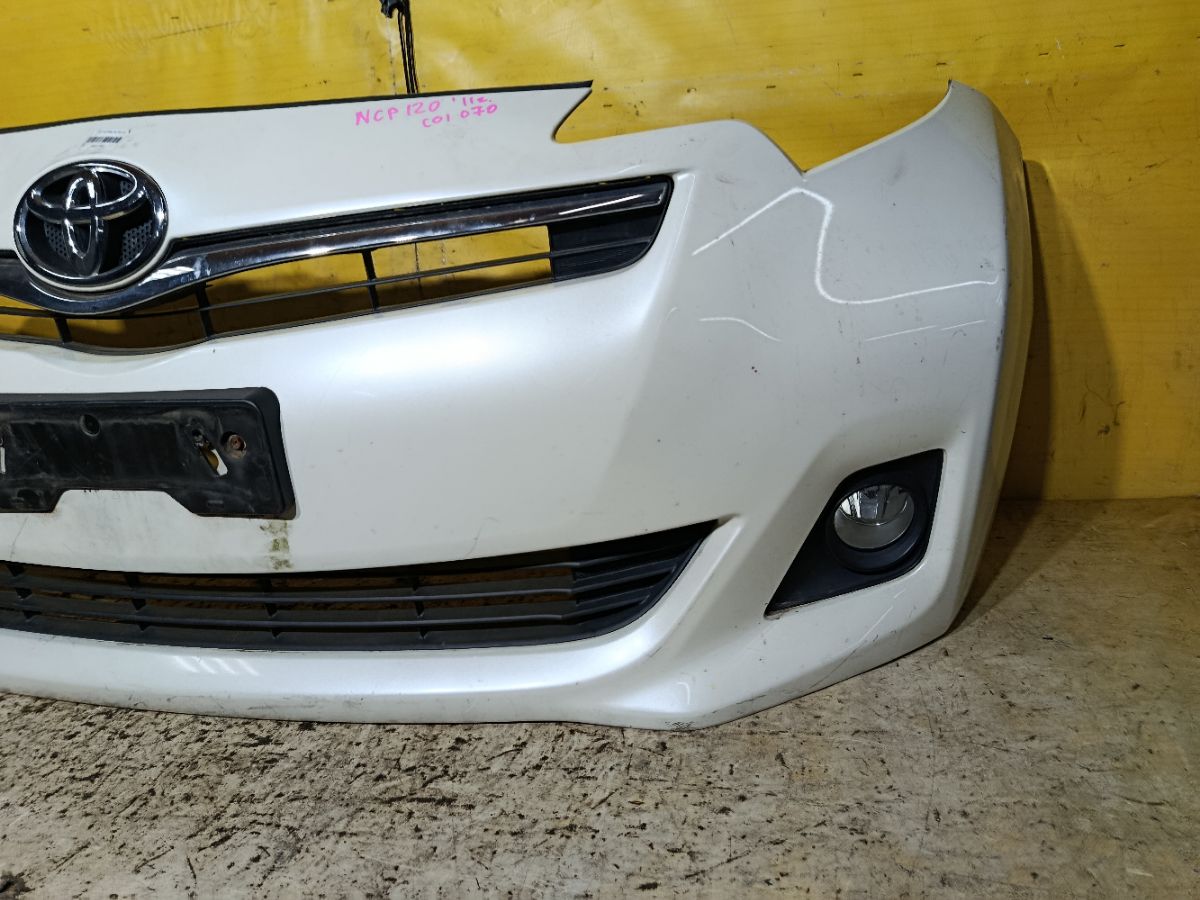 Бампер 52119-52690 на Toyota Ractis NCP120 Фото 3