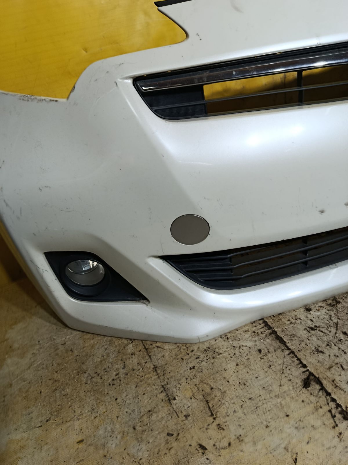 Бампер 52119-52690 на Toyota Ractis NCP120 Фото 7