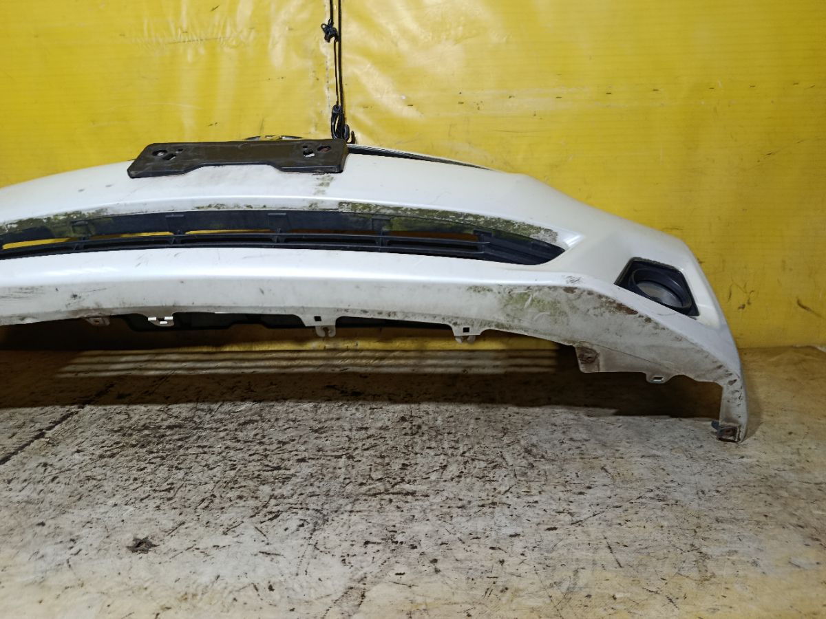 Бампер 52119-52690 на Toyota Ractis NCP120 Фото 8