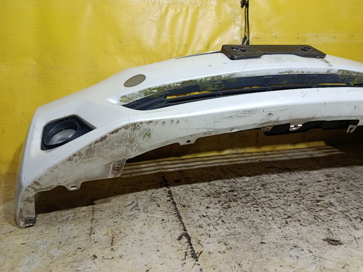 Бампер 52119-52690 на Toyota Ractis NCP120 Фото 9