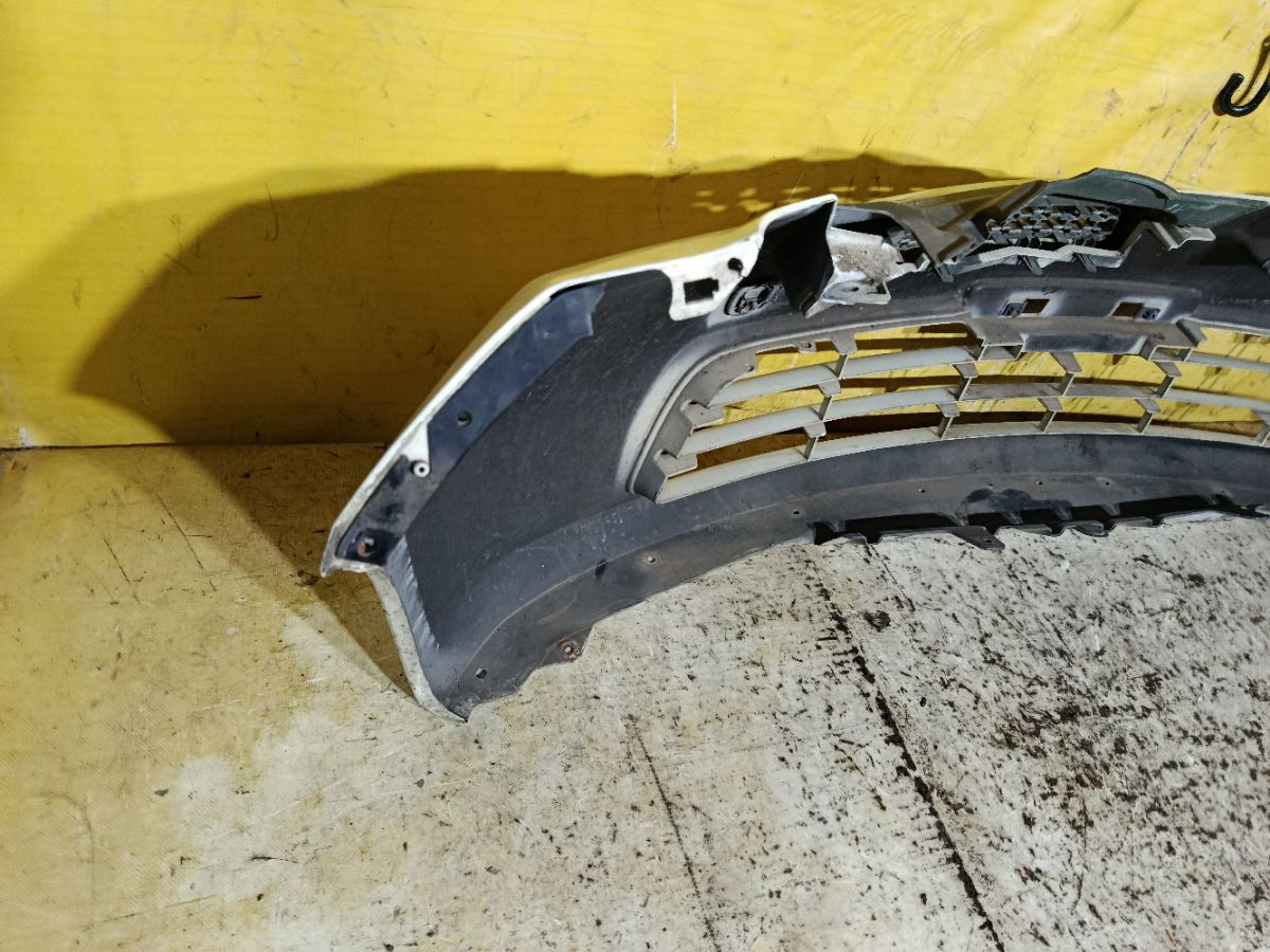 Бампер 62022-CT10H на Nissan March AK12 Фото 10