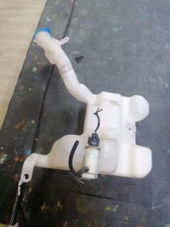 Бачок омывателя на Honda Insight ZE2 Фото 3