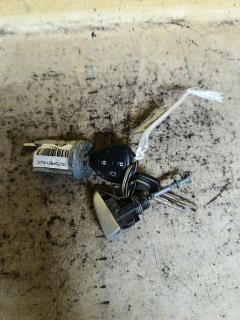 Замок зажигания на Toyota Porte NNP10 69570-12180
