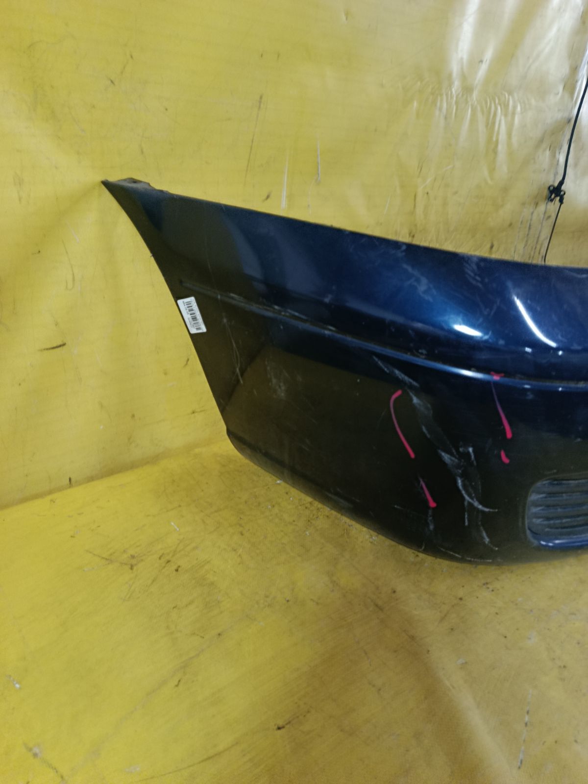 Бампер 62022-8N040 на Nissan Sunny FB15 Фото 4
