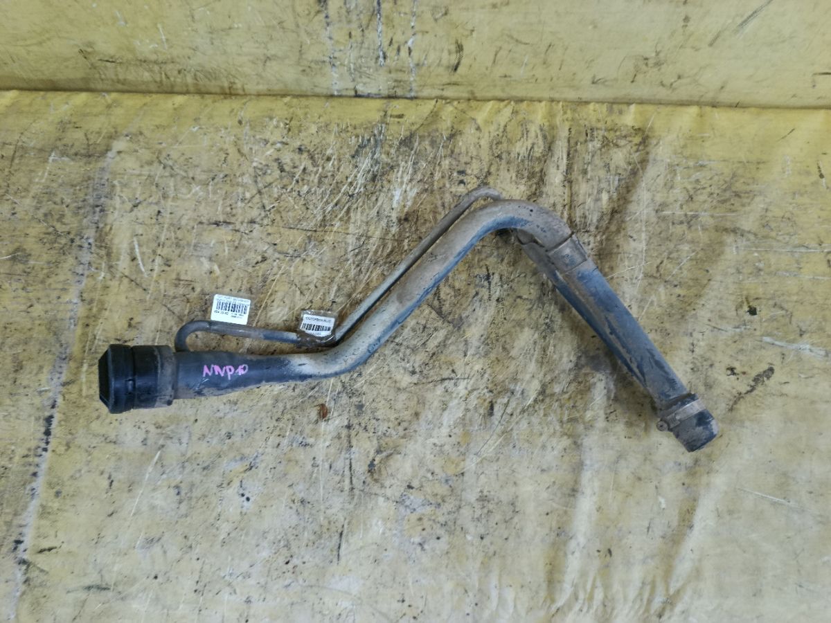 Заливная горловина топливного бака 77201-52050 на Toyota Porte NNP10 2NZ-FE Фото 2