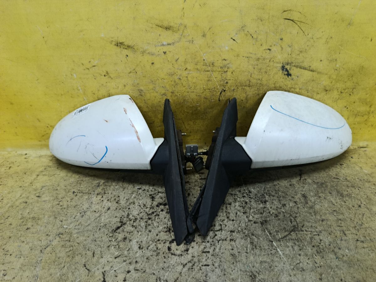 Зеркало двери боковой на Nissan Wingroad WFY11 Фото 1