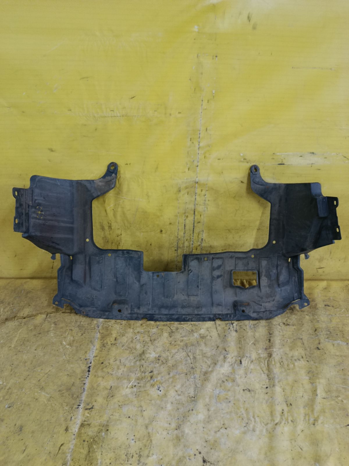 Защита двигателя на Honda Fit GD1 L13A Фото 2