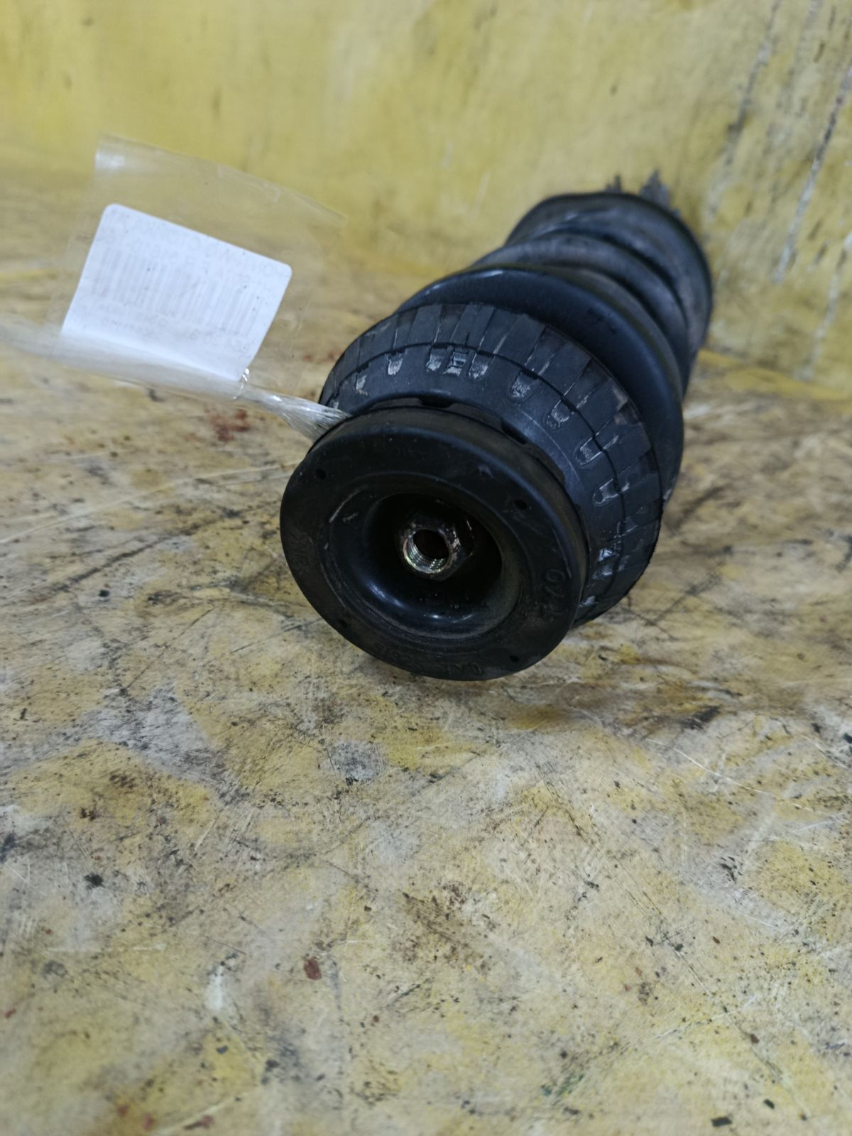 Стойка амортизатора 51610-T6G-N000 на Honda N-Wgn JH1 S07A Фото 2