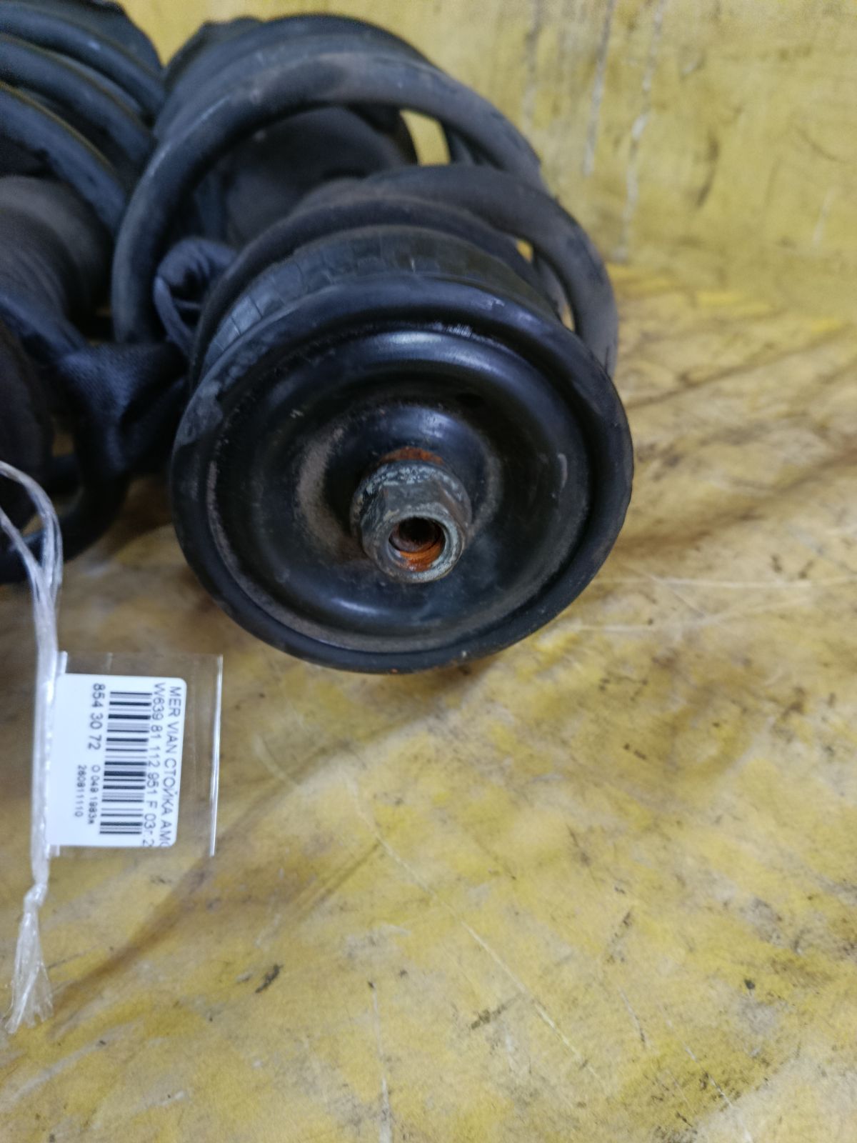Стойка амортизатора на Mercedes-Benz Viano W639.813 112.951 Фото 3