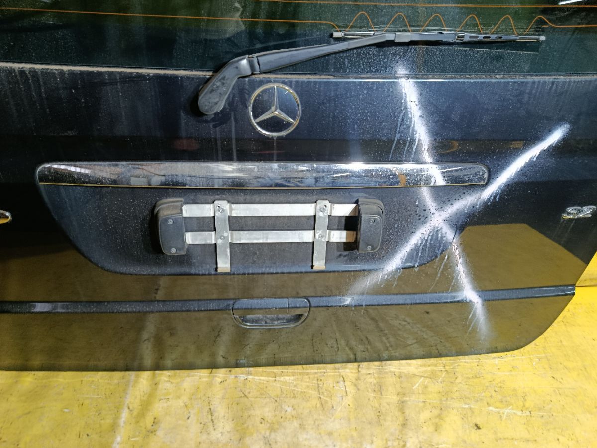 Дверь задняя на Mercedes-Benz Viano W639.813 Фото 3