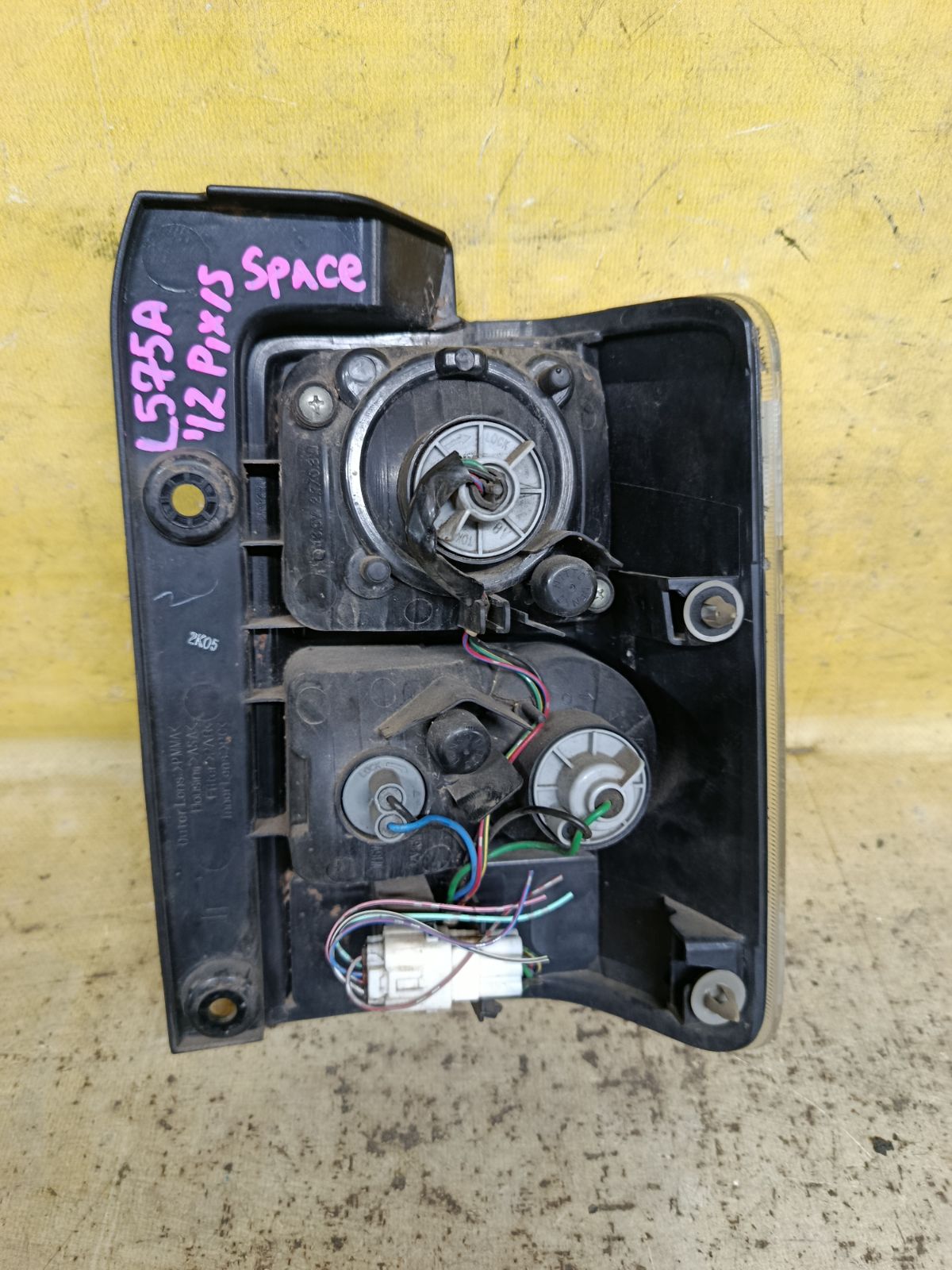 Стоп 20514 20514, на Toyota Pixis Space L575A Фото 3