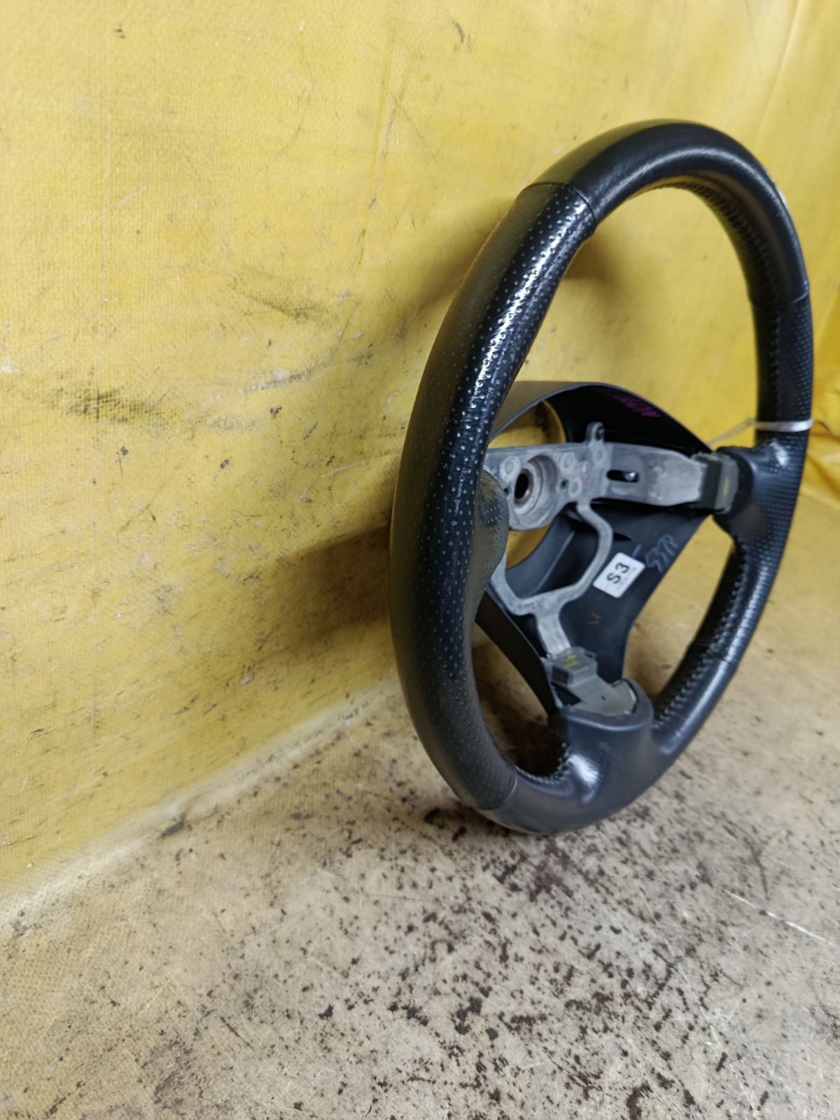 Руль на Toyota Sienta NCP81G Фото 4