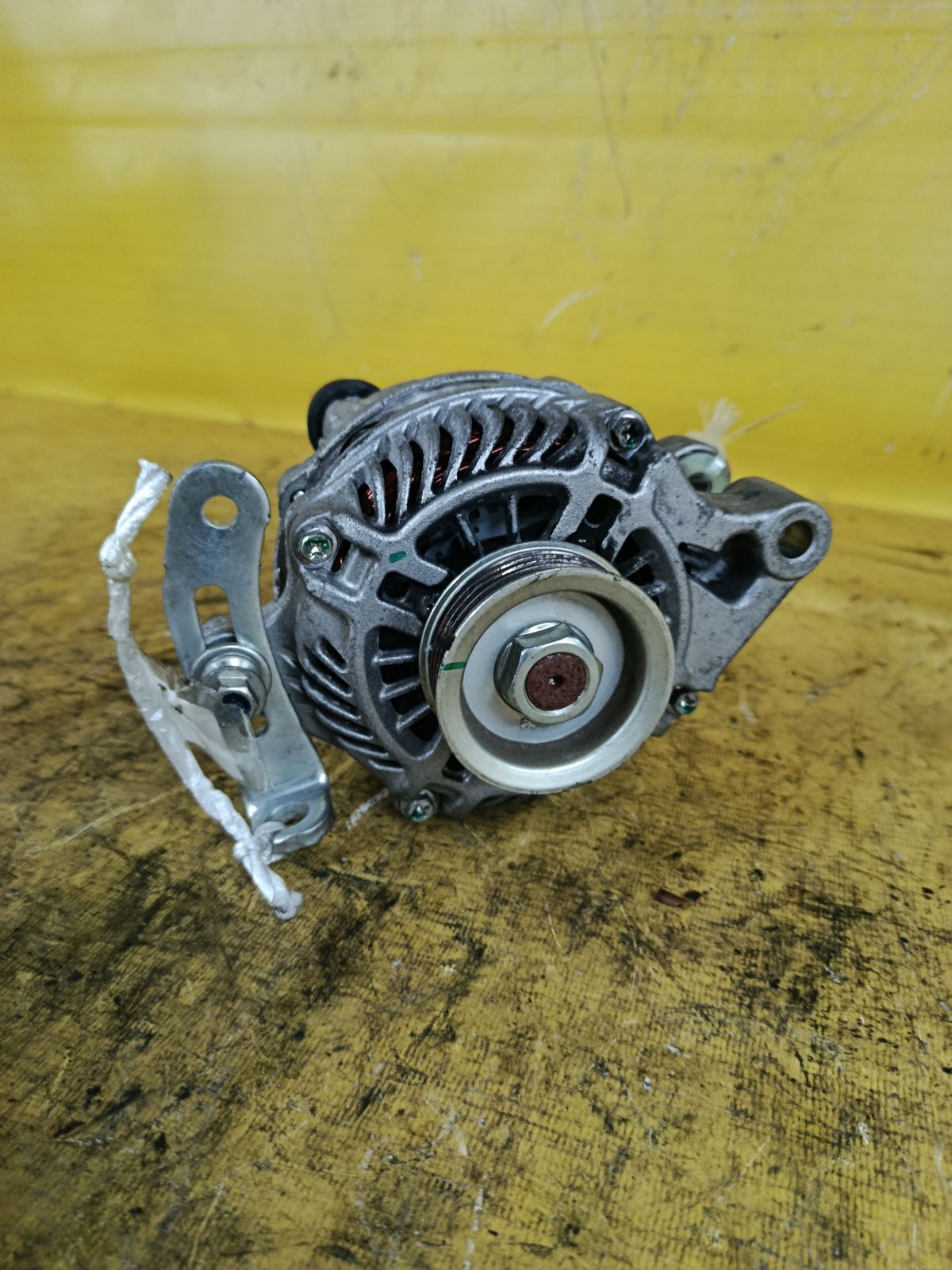 Генератор на Honda N-Box JF3 S07B Фото 4